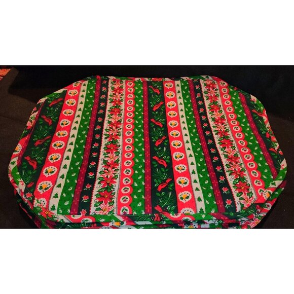 NOS Set Of 16 Quilted Christmas Themed Placemats Napkins Festive Pattern - Picture 5 of 7